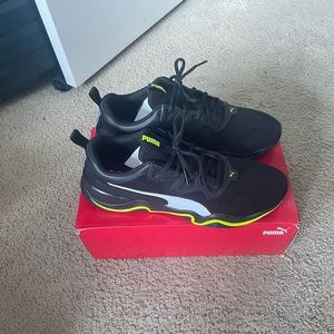 Puma Zone XT